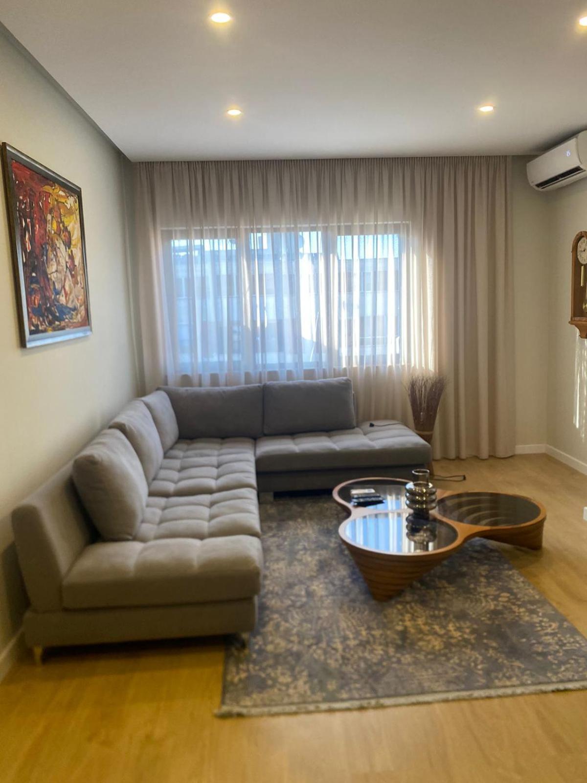 Mina Apartment Tirana Eksteriør billede